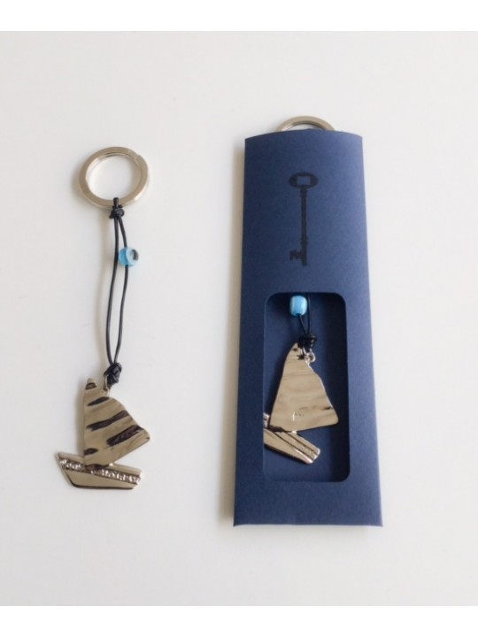 KEYRINGS WITH BOAT